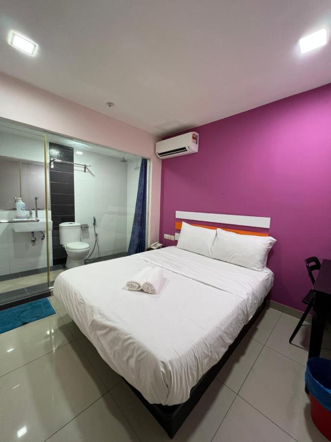 Red Orange Hotel Klang - 5 Min To Klang Town Екстер'єр фото