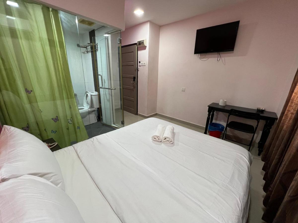 Red Orange Hotel Klang - 5 Min To Klang Town Екстер'єр фото