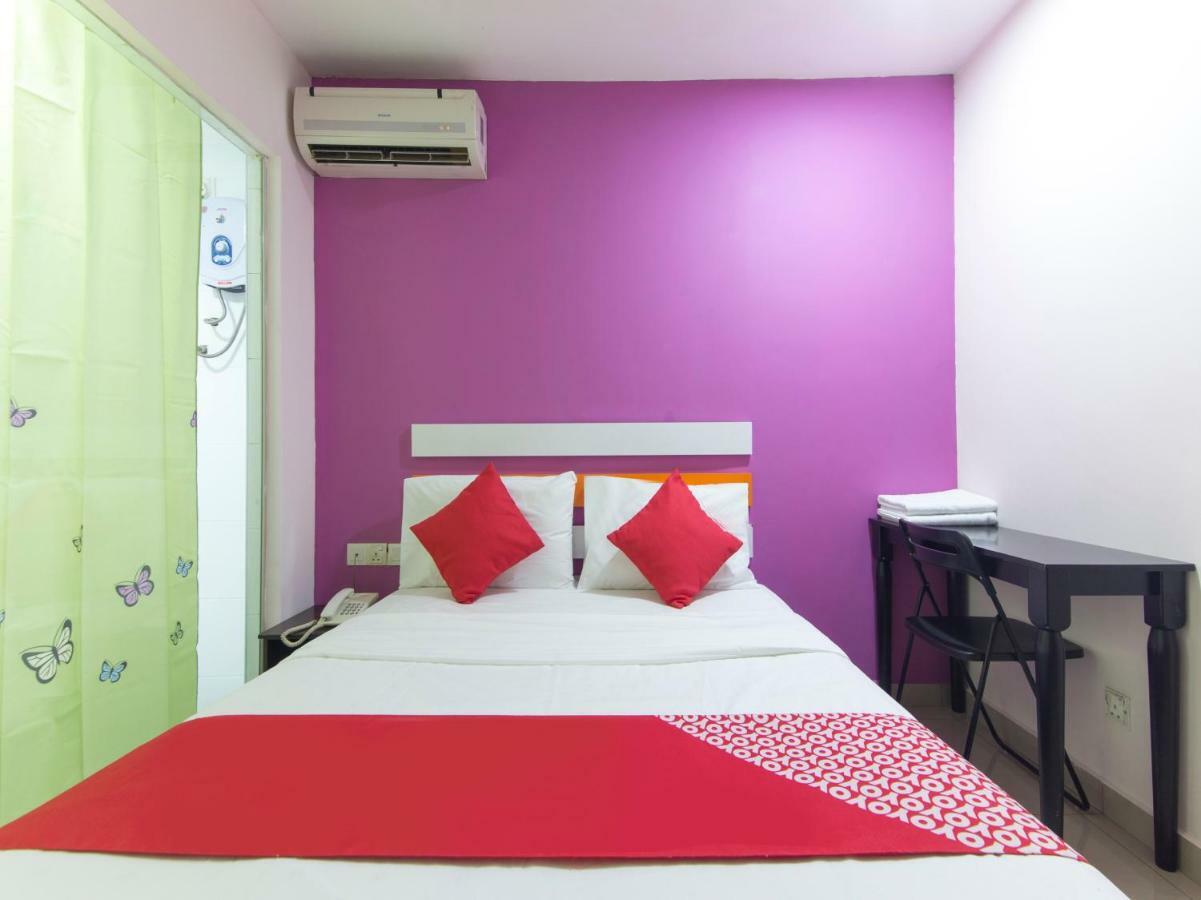 Red Orange Hotel Klang - 5 Min To Klang Town Екстер'єр фото