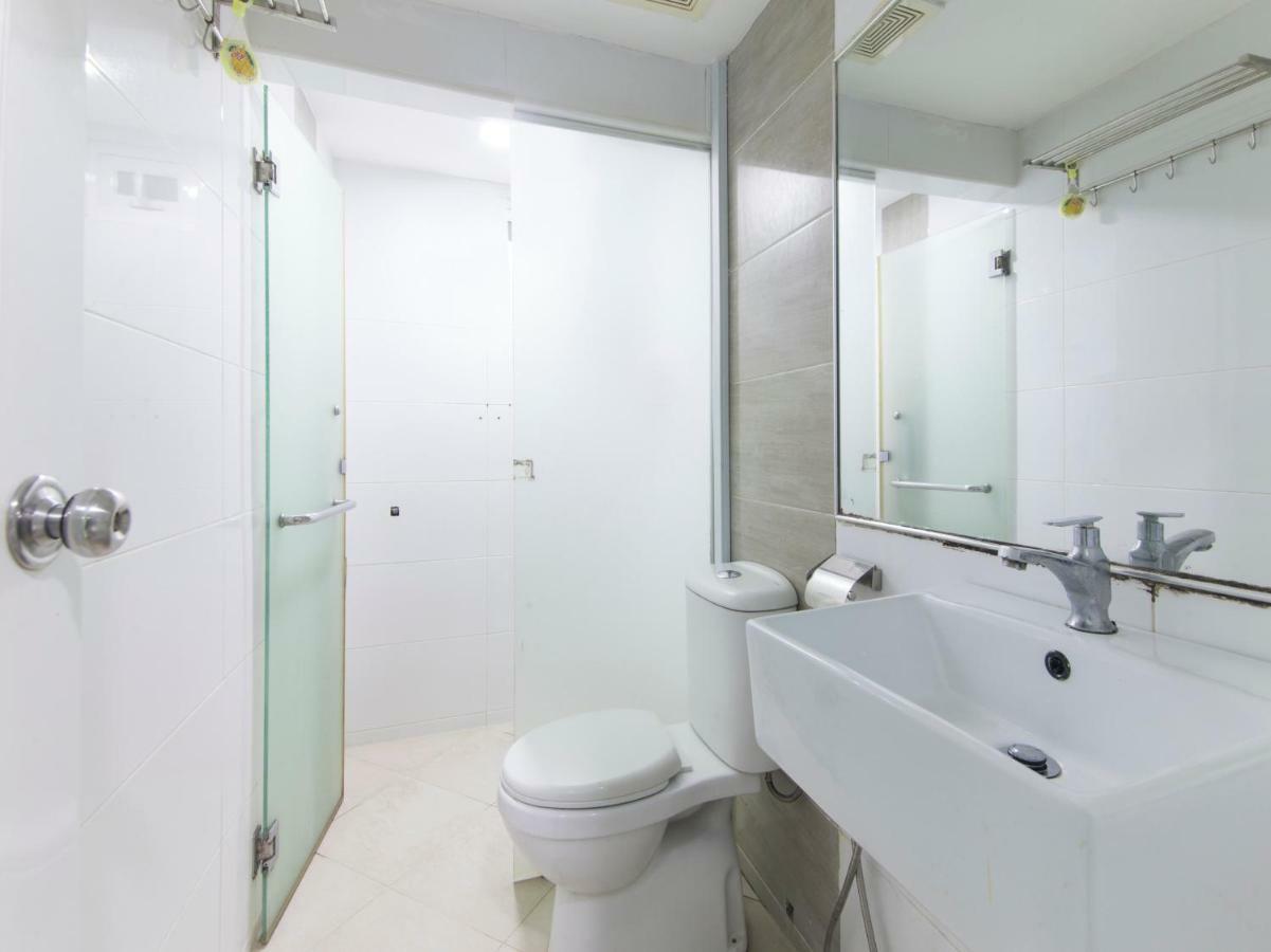 Red Orange Hotel Klang - 5 Min To Klang Town Екстер'єр фото